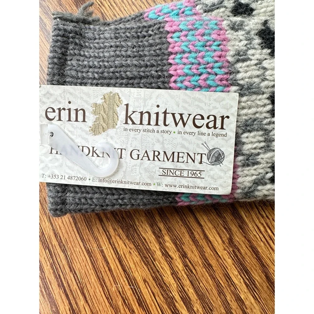 Erin Knitwear new tag